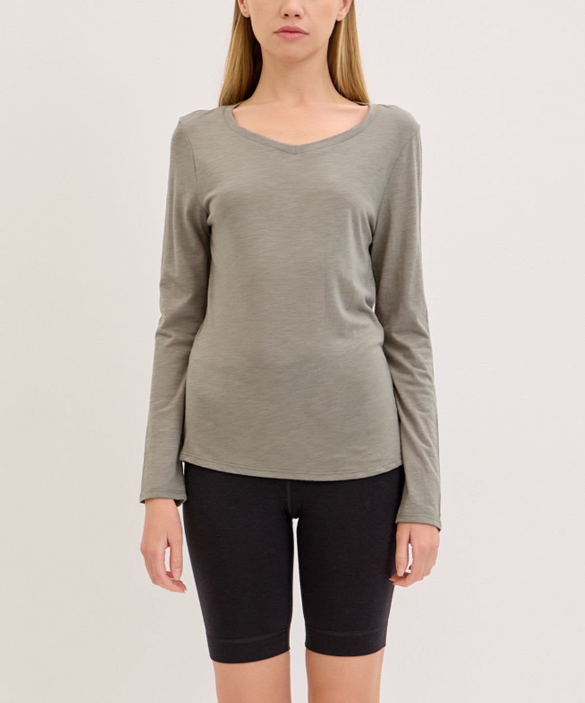 BAMBOO COTTON SLUB V-NECK SLIM LONG SLEEVE