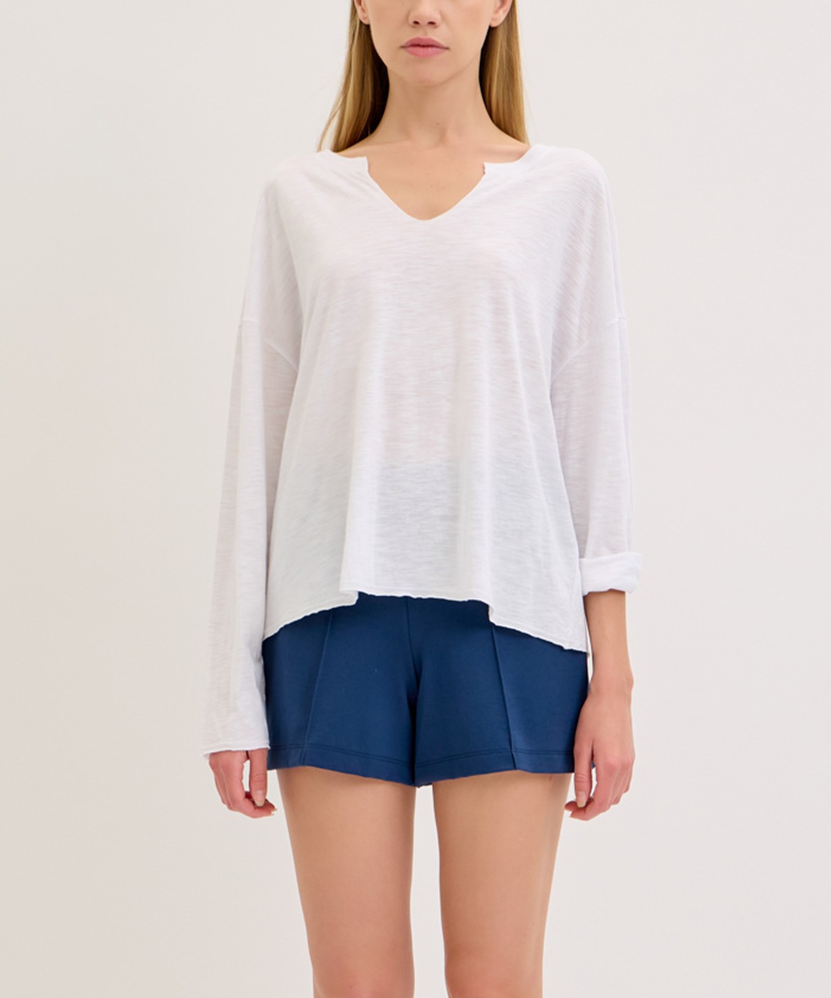 BAMBOO COTTON SLUB V NECK RAW EDGE OVERSIZED